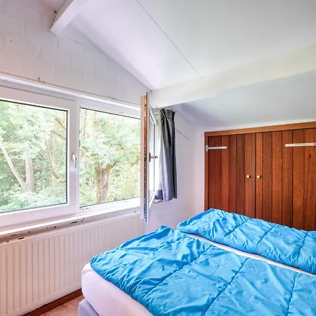 Holiday home In With Forest, Cleaning Included Ulestraten