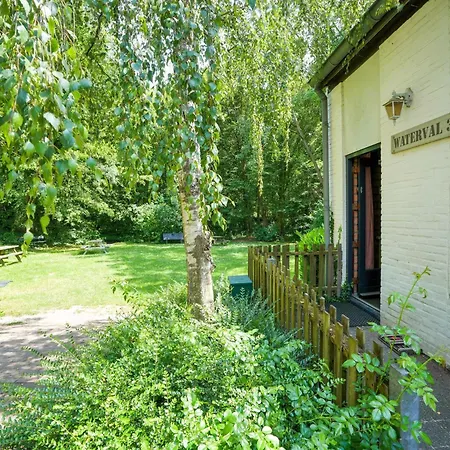 In With Forest, Cleaning Included Ulestraten